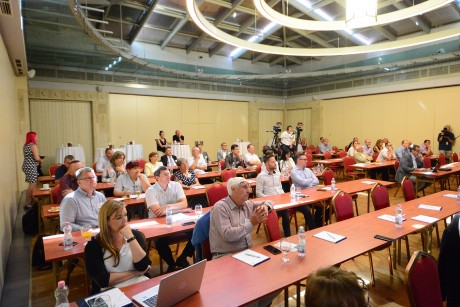 Élet a vírus alatt/után - üzleti fórum a város nagyvállalataival